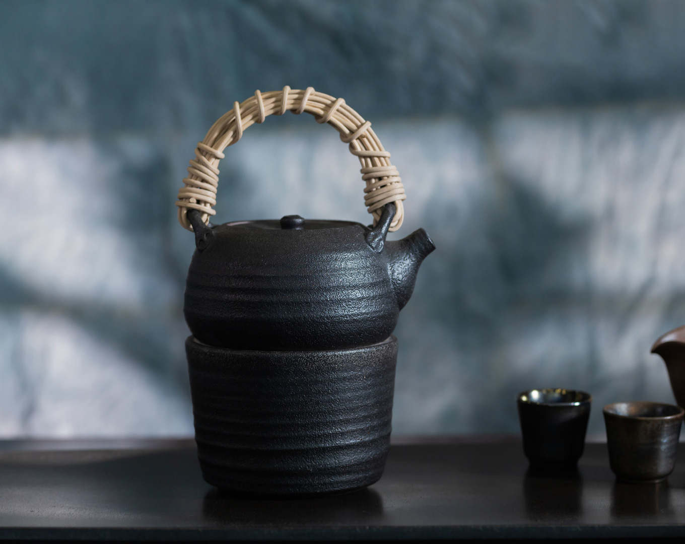 提梁茶壶